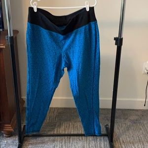 Vivid Active workout leggings